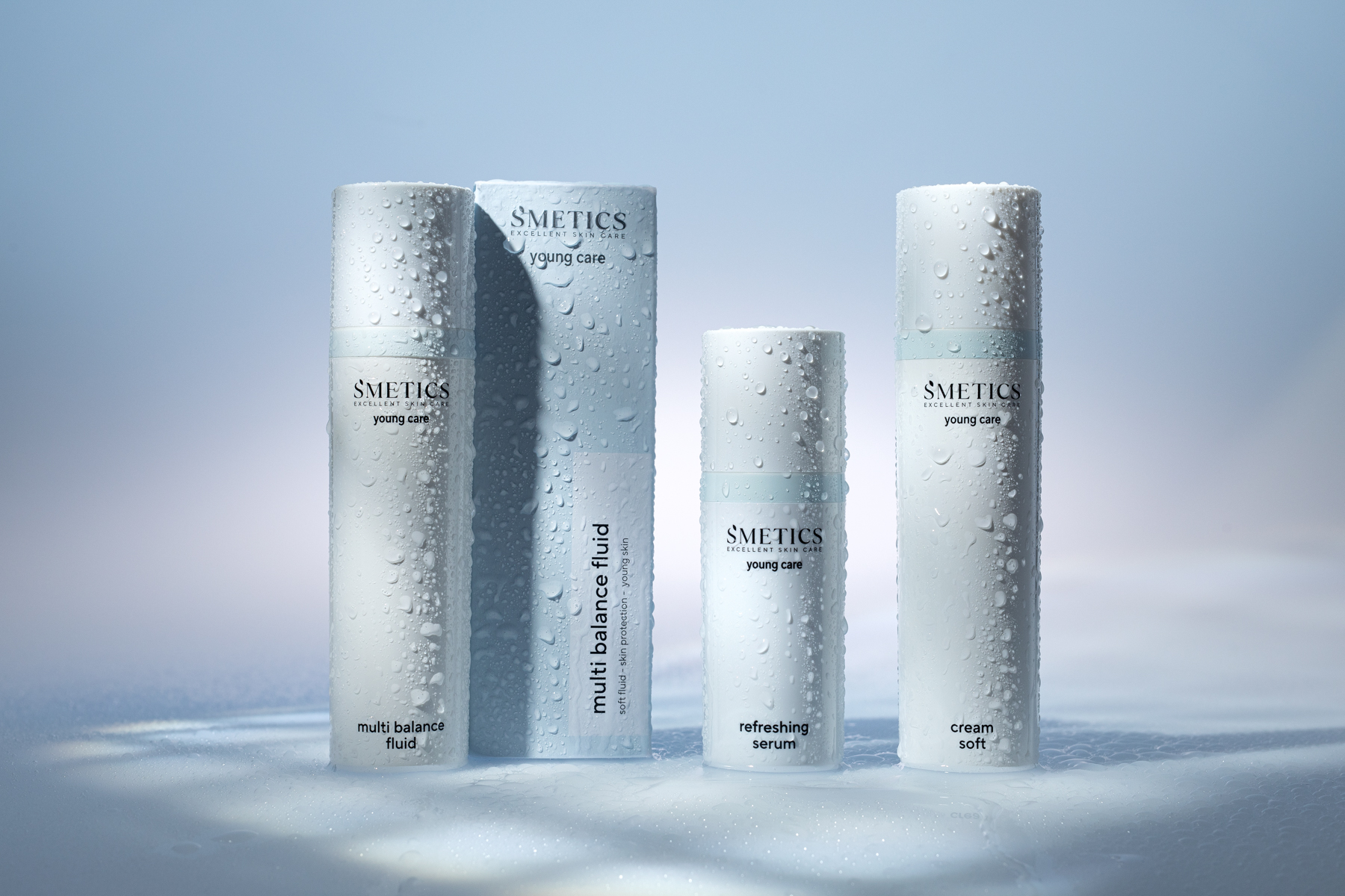 young care von S’METICS – präventive Pflege für junge Haut. young care skincare by S’METICS, featuring a fluid, serum, and cream for young skin and a refreshing skincare routine